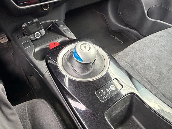 Nissan Leaf 20 of 26