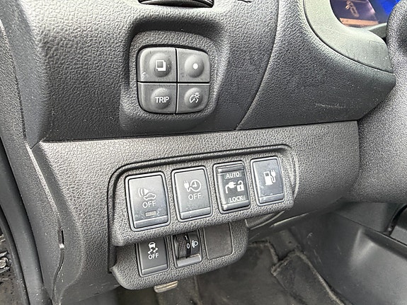 Nissan Leaf 8 of 26