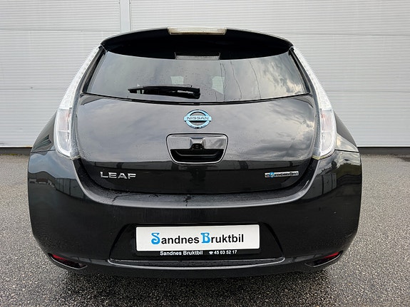 Nissan Leaf 4 of 26