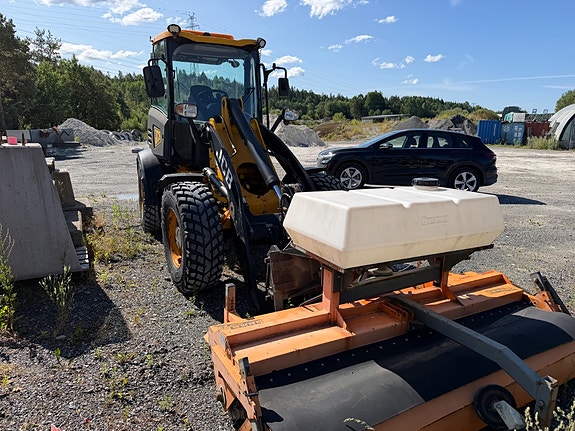 JCB 409POK01780545 3 of 5