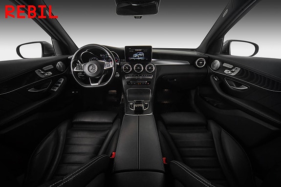 Mercedes-Benz GLC350 e 11 of 30