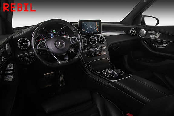 Mercedes-Benz GLC350 e 9 of 30