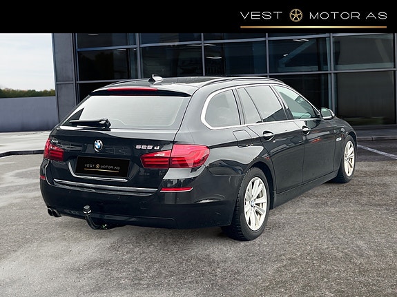 BMW 525xd 8 of 30