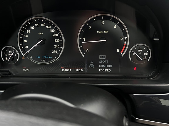 BMW 525xd 26 of 30