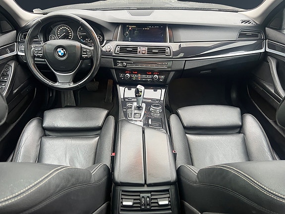 BMW 525xd 14 of 30