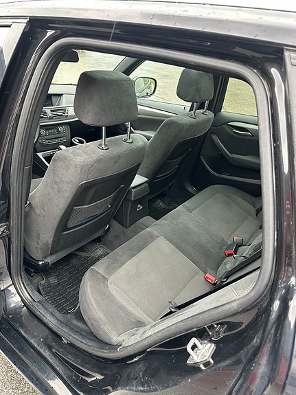 BMW X1 10 of 16