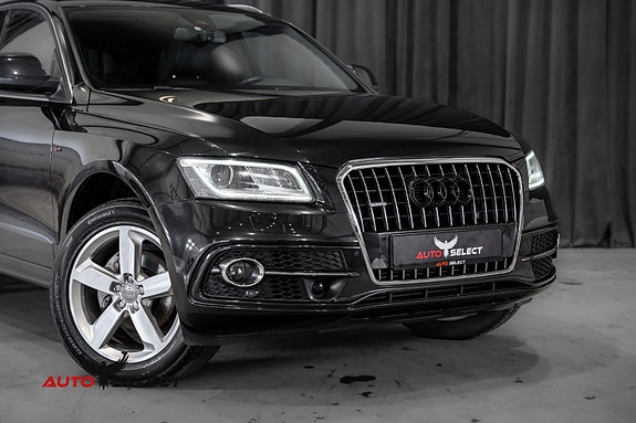 Audi Q5 2 of 30