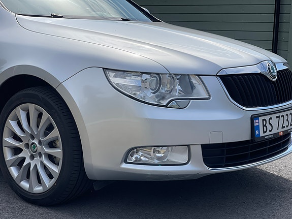 Skoda Superb 9 of 25