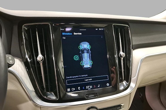 Volvo V60 25 of 29