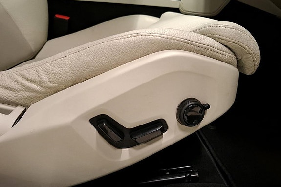Volvo V60 27 of 29