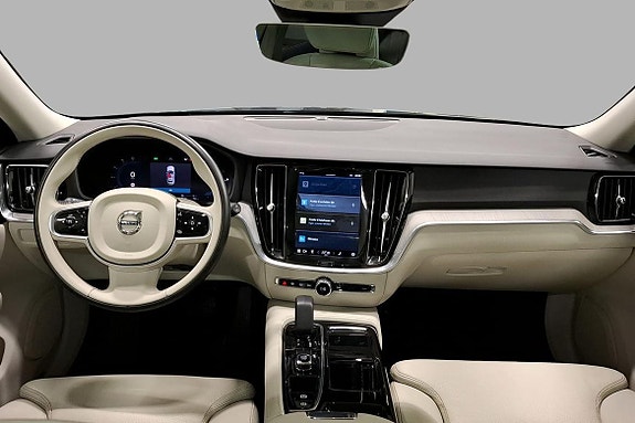 Volvo V60 12 of 29