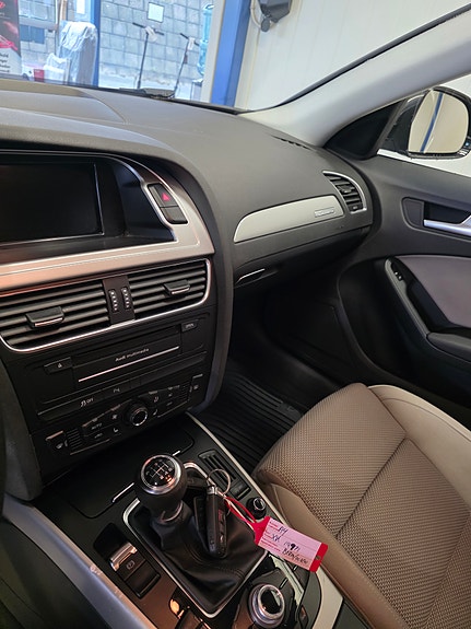 Audi A4 allroad 28 of 30