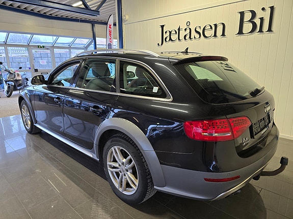 Audi A4 allroad 3 of 30