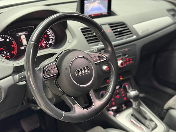 Audi Q3 13 of 23