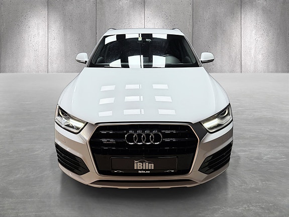 Audi Q3 3 of 23