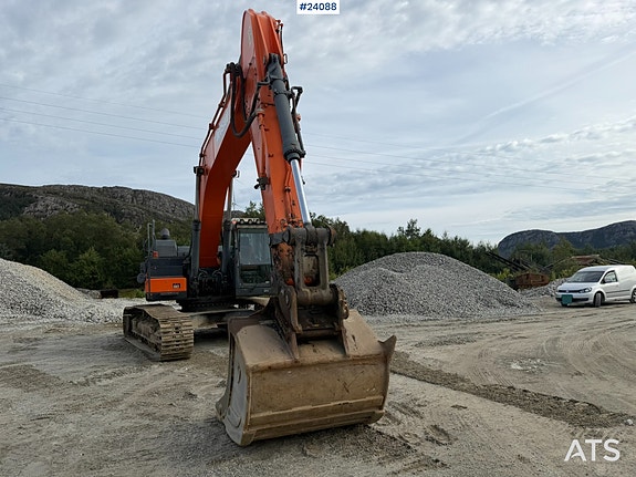 Doosan DX300 LC-5 gravemaskin m/ graveskuffe 8 of 30