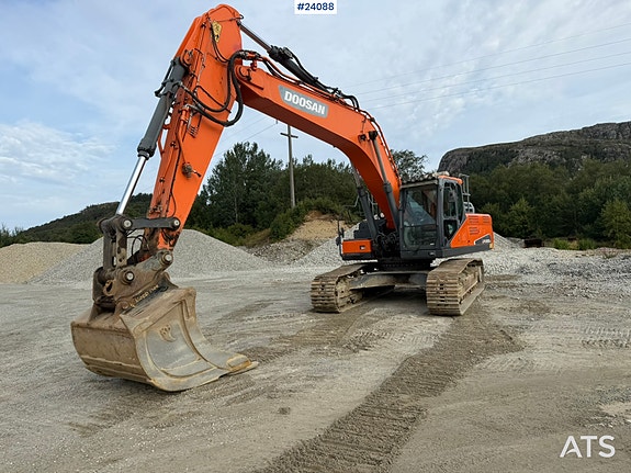 Doosan DX300 LC-5 gravemaskin m/ graveskuffe 4 of 30