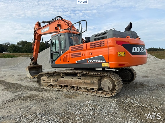 Doosan DX300 LC-5 gravemaskin m/ graveskuffe 25 of 30