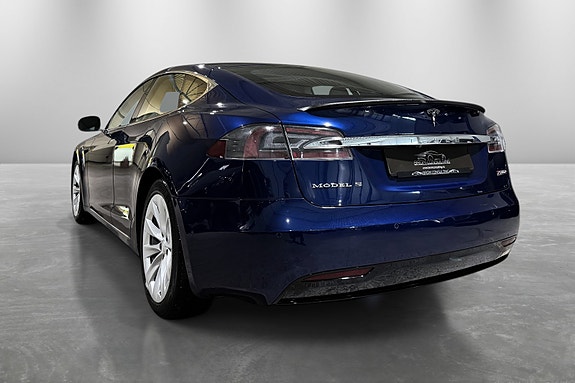 Tesla Model S 5 of 30