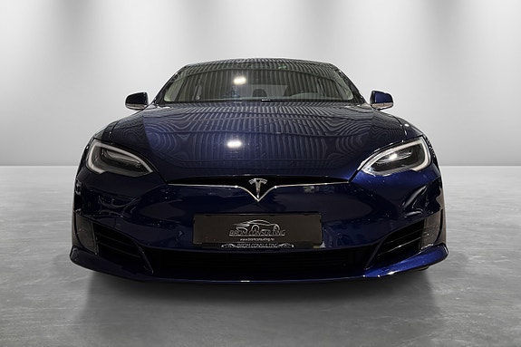 Tesla Model S 13 of 30