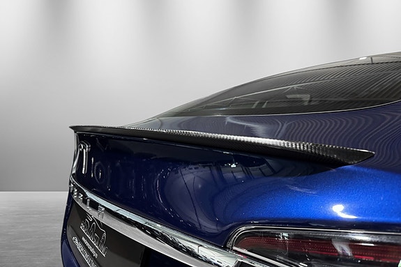 Tesla Model S 8 of 30
