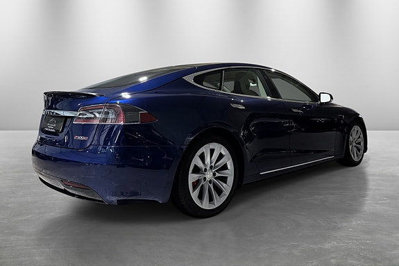 Tesla Model S 9 of 30