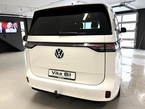 Volkswagen ID. Buzz 16 of 30