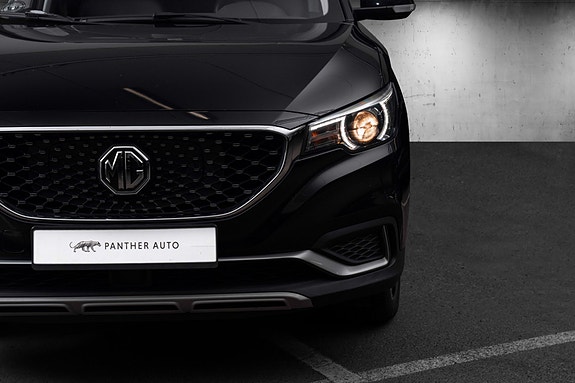 MG ZS EV 4 of 24