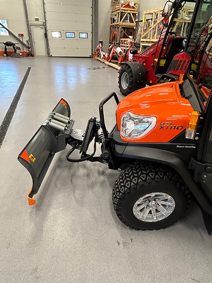 Kubota RTV X1110 2 of 21