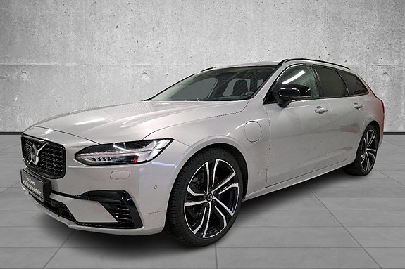 Volvo V90 8 of 29