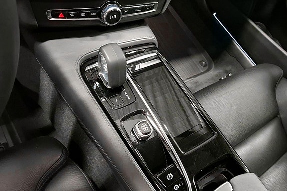 Volvo V90 14 of 29