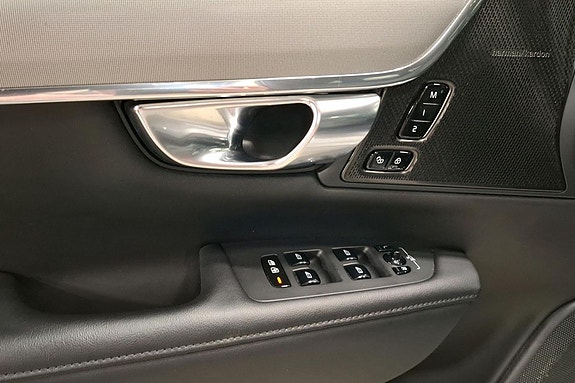 Volvo V90 25 of 29