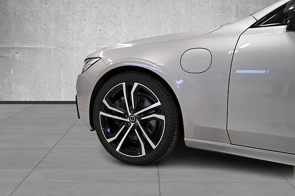 Volvo V90 7 of 29