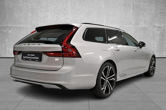 Volvo V90 3 of 29