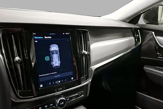 Volvo V90 23 of 29