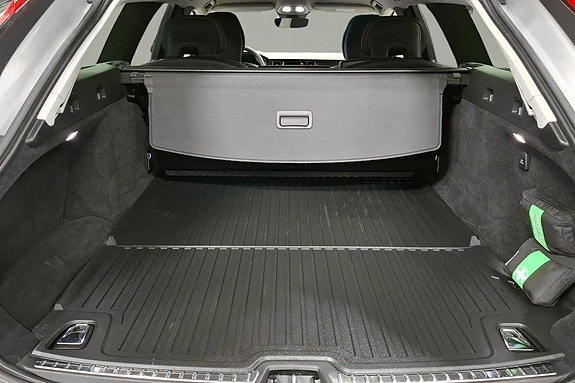 Volvo V90 20 of 29