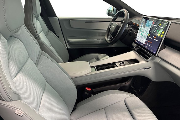 Polestar 4 16 of 20