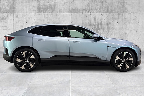 Polestar 4 6 of 20