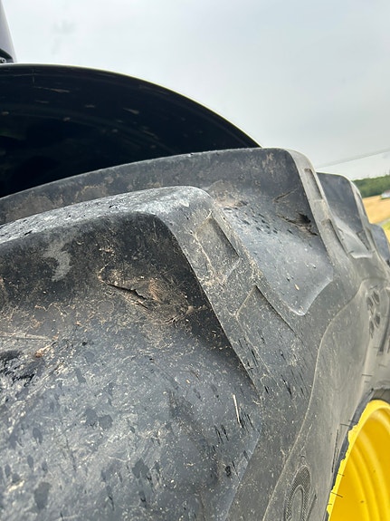 Alliance XL 900/60R42 6 of 6
