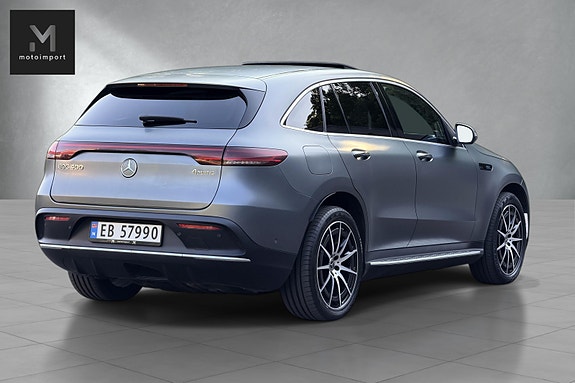 Mercedes-Benz EQC400 3 of 30