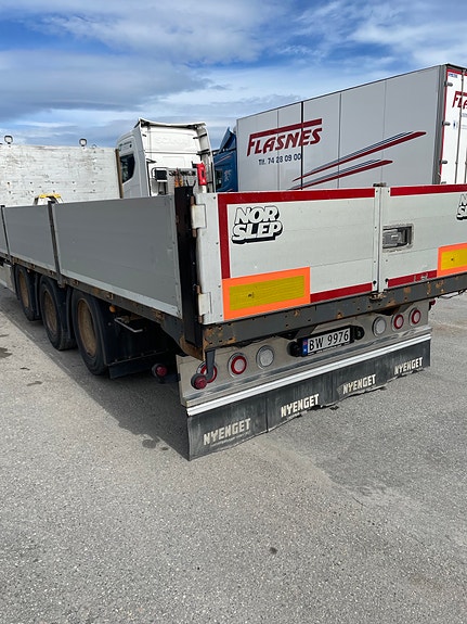 Volvo FH 540 8x2 kranbil , Norslep henger 2017 modell . 13 of 16
