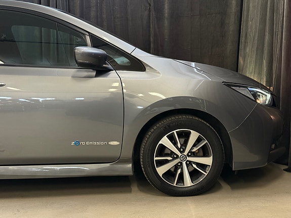 Nissan Leaf 16 of 30