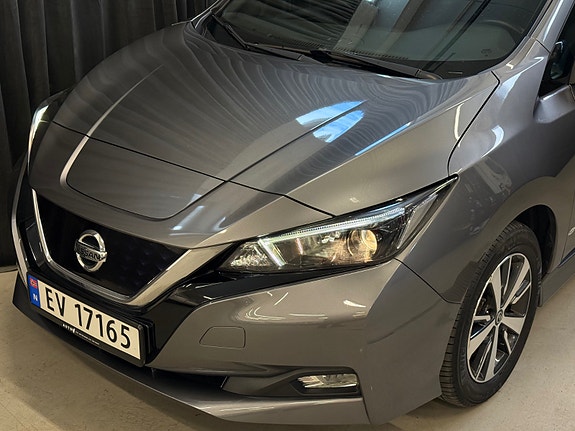 Nissan Leaf 2 of 30