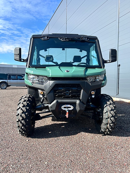 Can-Am Traxter XU HD7 m/lukket hytte 6 of 14