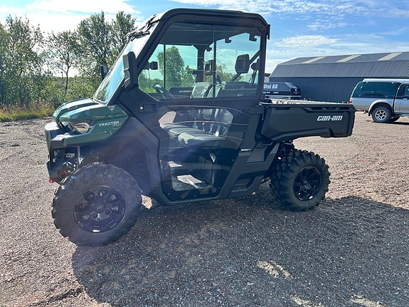 Can-Am Traxter XU HD7 m/lukket hytte 5 of 14