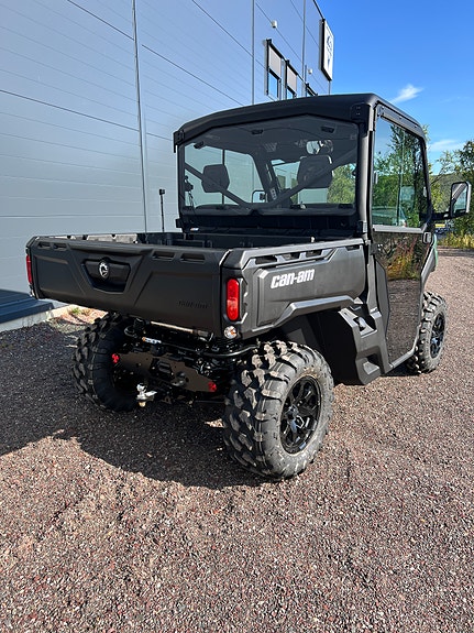 Can-Am Traxter XU HD7 m/lukket hytte 4 of 14