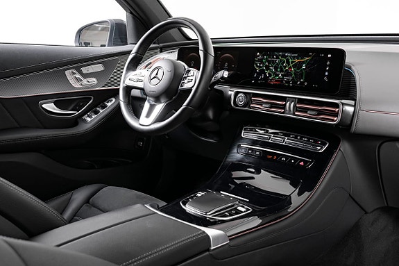 Mercedes-Benz EQC400 25 of 25