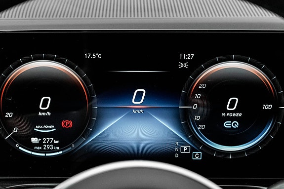 Mercedes-Benz EQC400 15 of 25