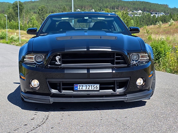 Ford Mustang 9 of 30