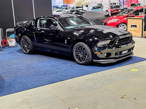 Ford Mustang 5 of 30